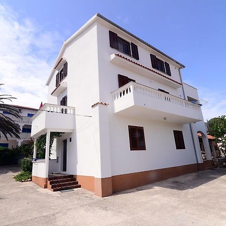 Apartments Ana Мали-Лошинь Экстерьер фото